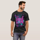 Future Love Riot – Neon Romance Street Art T-Shirt (Vorne ganz)