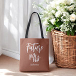 Future Mrs Bride Terracotta Brown Wedding Tasche<br><div class="desc">Bride Button mit Text Future Frau Terracotta/Burnt Orange/Brown White. Karo unten in unserer Shop-Kollektion für passende Artikel.</div>