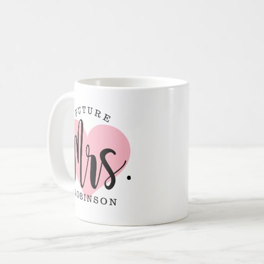 Future Mrs. Pink Heart Custom Wedding Monogram Kaffeetasse (Vorderseite Links)