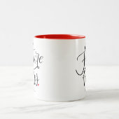 Future Mrs Typografy Design Red Zweifarbige Tasse (Mittel)