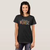 Future Nurdent Leopard Print Nursing School T-Shirt (Vorne ganz)