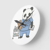 Future RN Panda: Adorable Medical Student  Runde Wanduhr (Winkel)