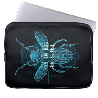Futuristic Cyber Bug Detected IT Humor Laptop Slee Laptopschutzhülle