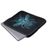 Futuristic Cyber Bug Detected IT Humor Laptopschutzhülle (Vorne Knopf)