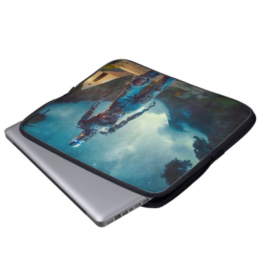 Futuristic Robot in Ancient Landscape Laptopschutzhülle (Vorne Knopf)