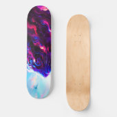 Futuristischer kosmischer Neonleopard Skateboard (Vorderseite)