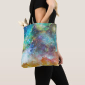 Futuristischer Raum, nebeliger Hintergrund. Tasche (Von Nahem)