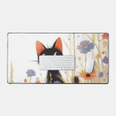 Fuzzy Black Cat Wide Eye Orange Meadow Flower Schreibtischunterlage (Tastatur & Maus)