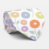 Fuzzy Flower Pattern Pastels on White Krawatte (Gerollt)