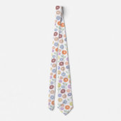 Fuzzy Flower Pattern Pastels on White Krawatte (Rückseite)