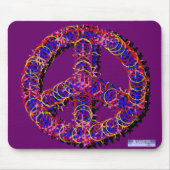 Fuzzy Peace Mousepad (Vorne)