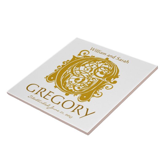 G Gold Monogram on White - Names Wedding Date Tile Fliese (Seite)