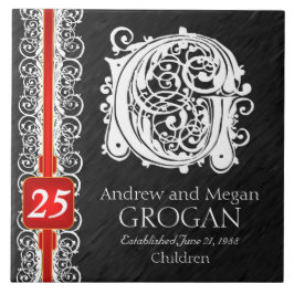 G Monogram "White Lace on Black" Anniversary Tile Fliese