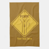 Gabel auf der Straße lustiges Verkehrszeichen Geschirrtuch (Vertikal)