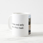 Gabel in der Straßen-Tasse Kaffeetasse (Vorderseite Links)