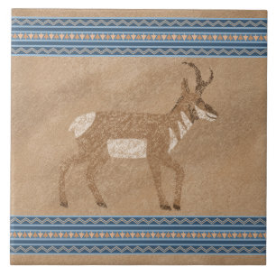 Gabelbock mit geometrischer Umrandung im Südwesten Fliese