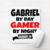 Gabriel by Day Gamer by Night Mousepad (Mit Mouse)