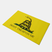 Gadsden Flag (Don't Tread on Me) (Schlangenflagge) Fußmatte (Schrägansicht)