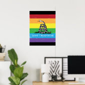 Gadsden Flag LGBT Tritt mir nicht auf Regenbogensc Poster (Heimbüro)