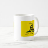 Gadsden-Flagge - treten Sie nicht auf mir - Kaffeetasse (VorderseiteRechts)
