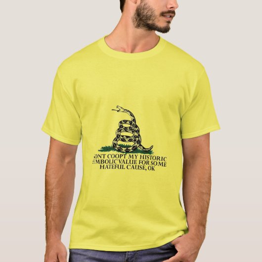 Gadsden-Flaggen-Bedeutung verteidigt T-Shirt (Vorderseite)