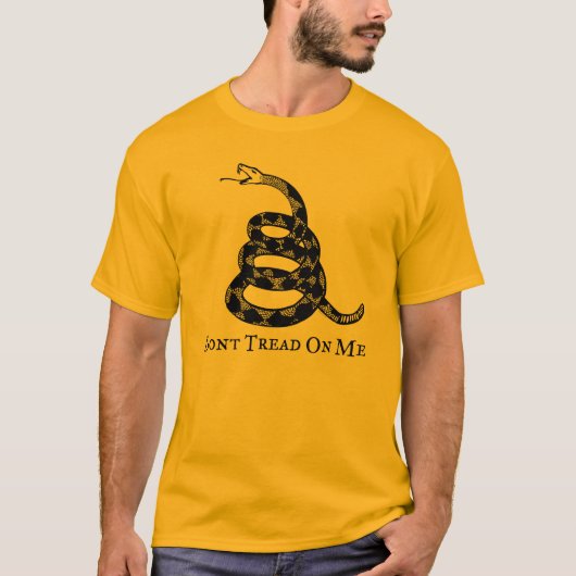 Gadsden treten nicht auf mir T - Shirt (Vorderseite)
