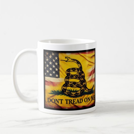 Gadsen Flag nicht auf mich herumlaufen Kaffeetasse (Links)