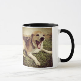 Gähnende HundeTasse Tasse