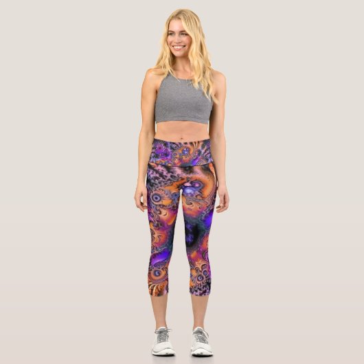 Galaktische Fraktal Capri Leggings (Vorderseite)