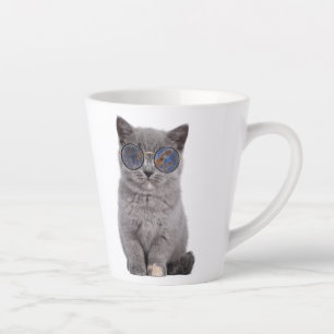 Galaktischer Blick auf die Stellar Kitty in Sonnen Milchtasse