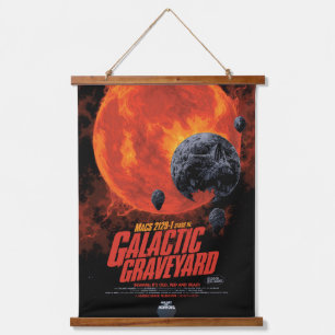Galaktisches Friedhofposter, Macs 2129-1. Wandteppich Mit Holzrahmen