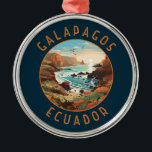 Galapagos-Inseln Retro-Distressiver Kreis Ornament Aus Metall<br><div class="desc">Galápagos Inseln im Stil der Vektorkunst. Die Galápagos Inseln sind ein vulkanischer Archipel im Pazifik. Es gilt als eines der weltweit führenden Reiseziele für Wildtiere.</div>
