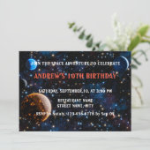 Galaxie mit Sternen und Planeten Einladung (Stehend Vorderseite)