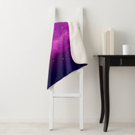 Galaxie und Sterne in Himmelblau und Lila mit pers Sherpadecke