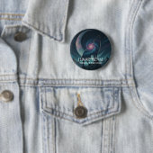 Galaxie-Wolf-Silhouette mit mystischem Nebel-Mond Button (Beispiel)