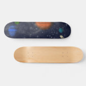 Galaxien mit Sternen und Planeten im Weltraum Skateboard (Horizontal)