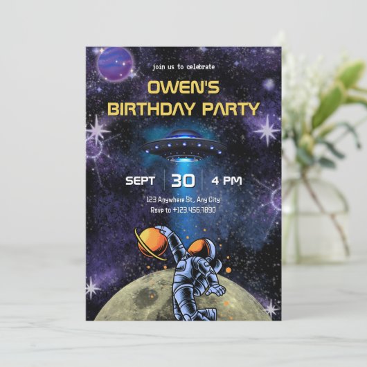 Galaxy Planet Astronaut moon birthday Einladung (Stehend Vorderseite)
