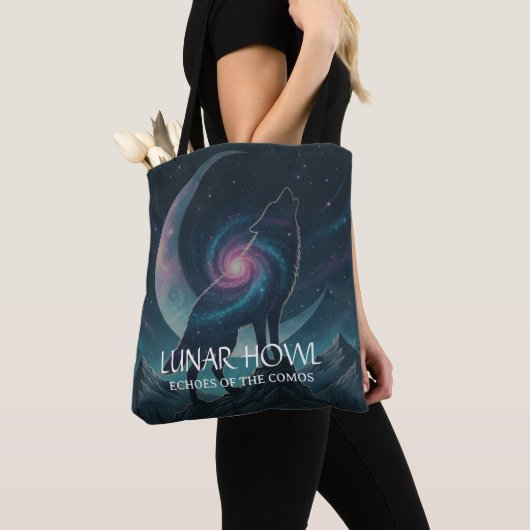 Galaxy Wolf Silhouette with Mystical Nebula Moon Tasche (Von Nahem)