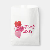 Galentines Party Favor Bag with 3 Hearts Geschenktütchen (Vorderseite)