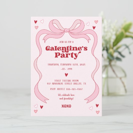 Galentinstag Brunch Party Rosa Bow Einladung (Stehend Vorderseite)