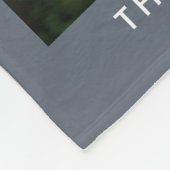 Gallerie mit einem Farbtupfer Fleecedecke (Ecke)