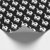 Gallopierende weiße Pferde auf schwarzem Hintergru Geschenkpapier (Ecke)