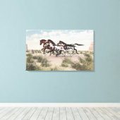 Galloping Pferde Wrapped Canvas Leinwanddruck (Insitu (Holzboden))