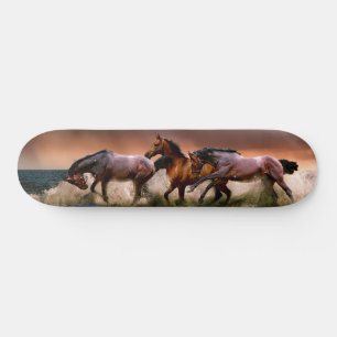 Galopp Pferde im Surfbrett Skateboard