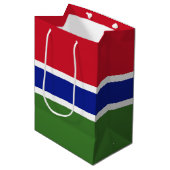 Gambia-Flagge Mittlere Geschenktüte (Vorderseite Schrägansicht)