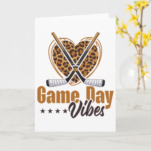 Game Day Vibes Frauen Mama Gebleicht Leopard Herz Karte (Gelbe Blume)