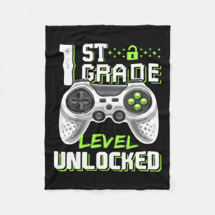 Game-Level am ersten Schultag Fleecedecke