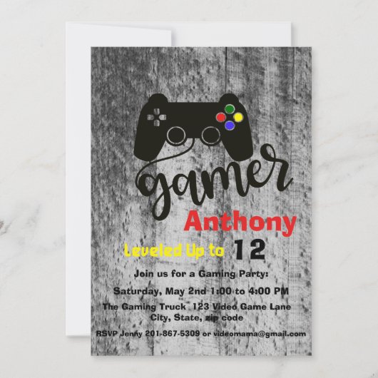 GAME ON...A Video Game Birthday Party Einladung (Vorderseite)