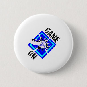 Game On-gekreuzte Eishockeyschläger und Puck mit P Button