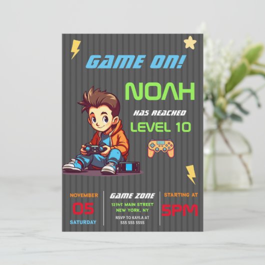 Game On Level Up Fun Video Game Birthday Party Einladung (Stehend Vorderseite)